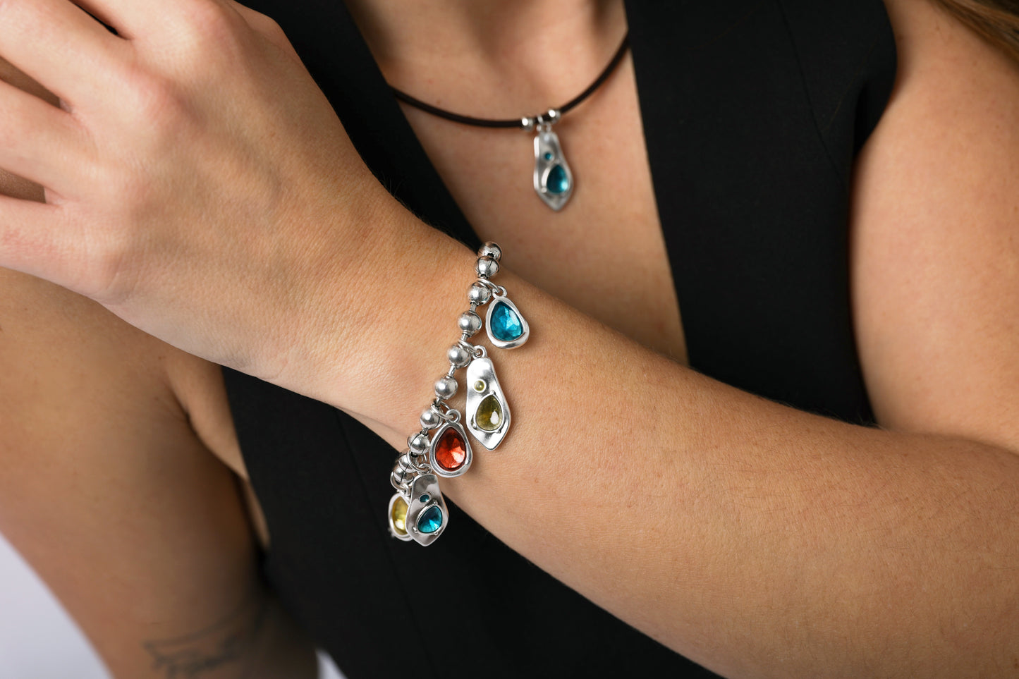 Gargantilla Hawái Cuero +Colores