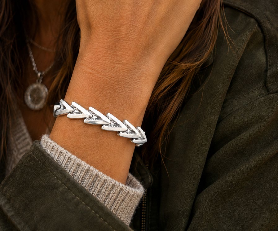Pulsera Cuero Tribu Flechas
