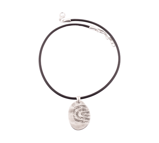 Gargantilla Gea Cuero Plata