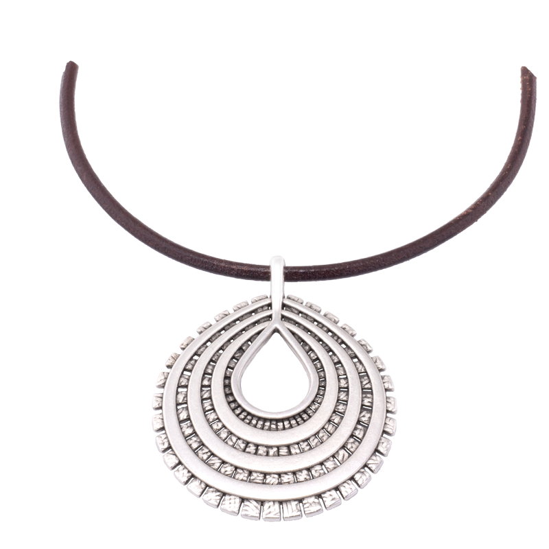 Gargantilla Cuero Vikinga Mandala