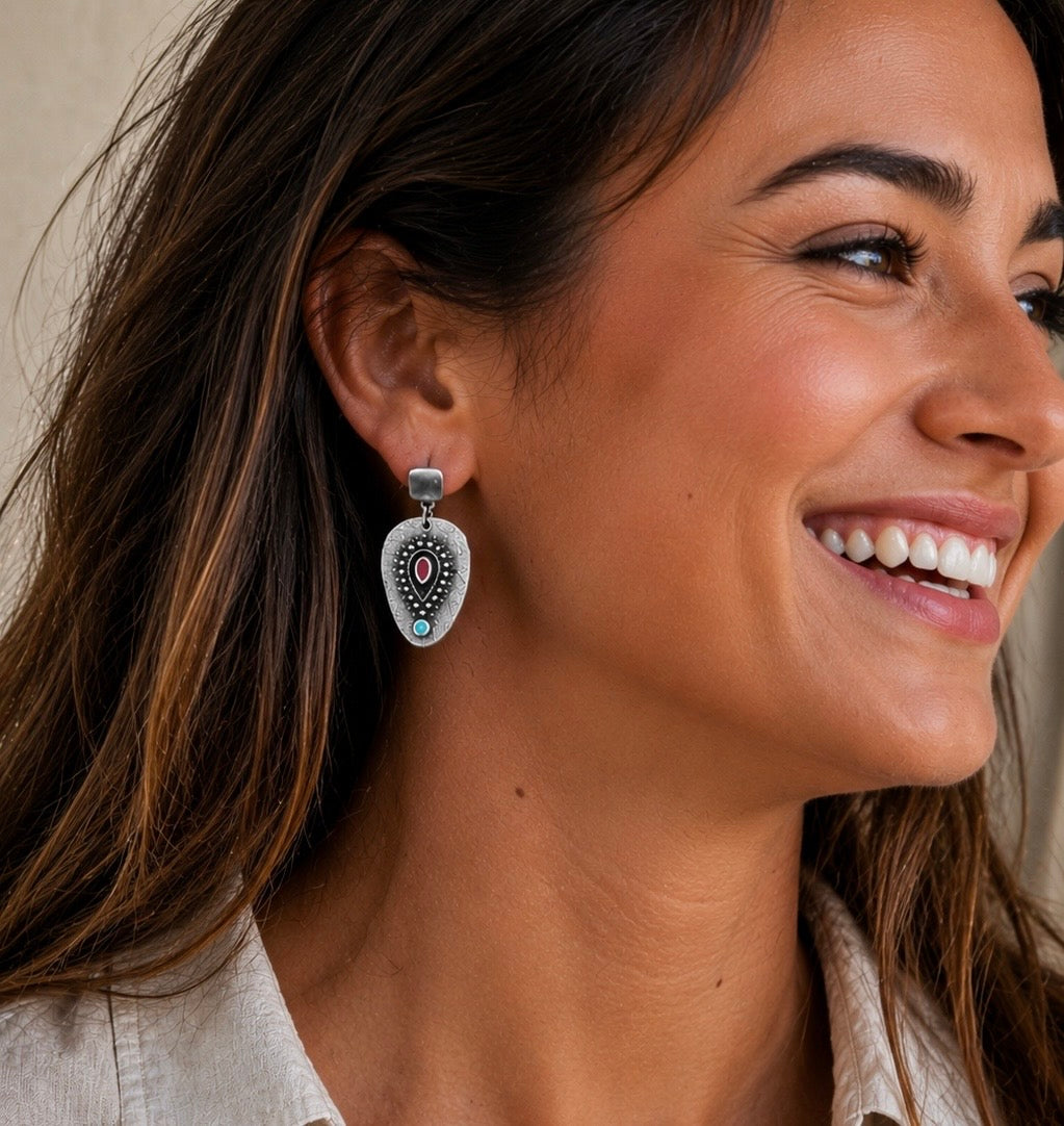 Pendientes  Étnicos con Baño de Plata, Esmalte Rojo y Turquesa