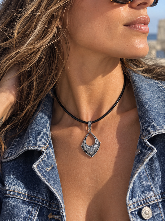 Gargantilla Boho Cordón